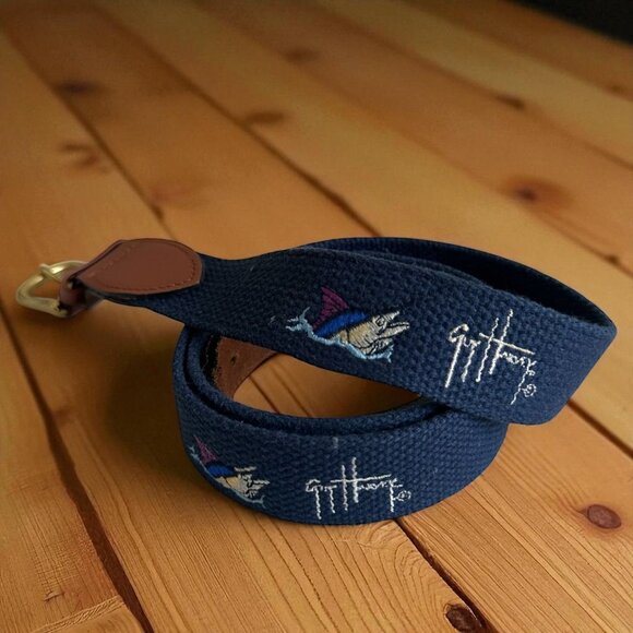 GUY HARVEY Men's Tuna Embroidered Leather Trim Fish Belt Size 40 - Picture 1 of 7